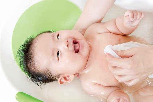 選び方2:使いやすさや泡立ちも大切 ベビーソープおすすめ イメージ