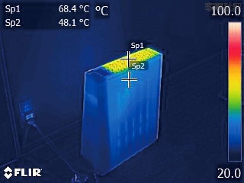 【安全性】本体の発熱が弱めで安全に使える オイルレスヒーターおすすめ イメージ
