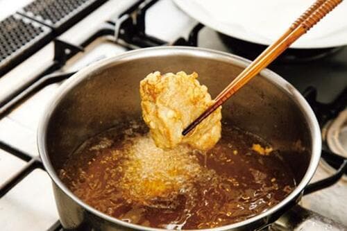 最近話題の「から揚げ専用油」どれだけ美味しいのか知りたい！ イメージ