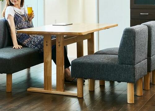 LOWYA（ロウヤ）:4人掛けソファ ダイニングセット:家具