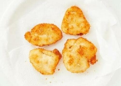 朝食やお弁当のおともに！業務スーパー「鶏屋さんのチキンカツ」 イメージ2