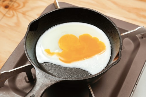 ［Check2］ニトスキは薄いからすばやく温まる！しかも「鋳鉄」だからずっと温かい！ イメージ6
