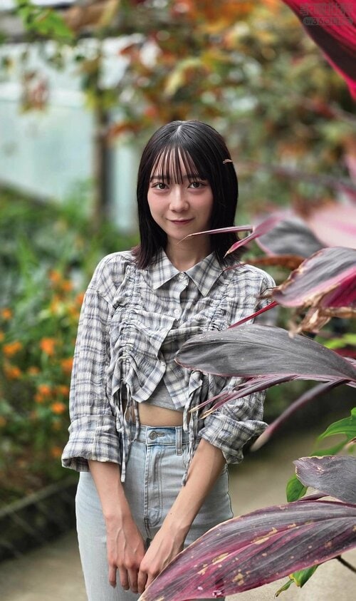 手前のボケ処理は惜しいが精細さ色味は良好 折りたたみスマホおすすめ イメージ