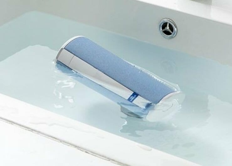 【防水スピーカー】小型&高音質ならUltimate Ears 「BOOM 3」が最強です｜『家電批評』が紹介