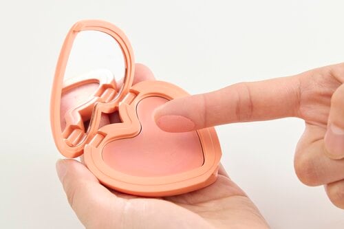 使用感 韓国チークおすすめ イメージ