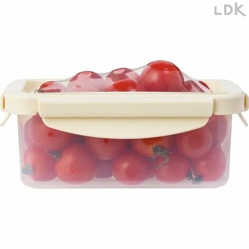 食材が圧迫される……！フタも変色した スリーコインズのキッチン雑貨おすすめ イメージ