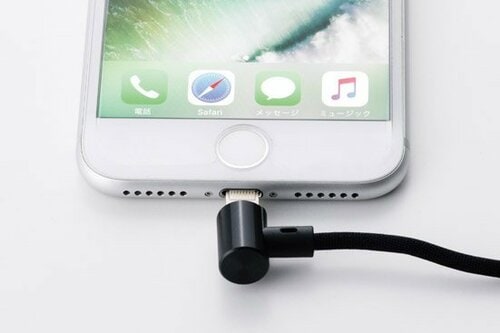 逆さまに挿してもOKコロンブスの卵な兼用ケーブル イメージ2