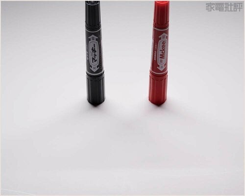 多数のLEDで明るく自然 LEDデスクライトおすすめ イメージ