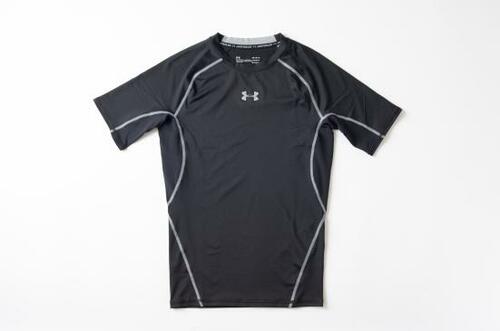 アンダーアーマー(UNDER ARMOUR):ヒートギアアーマー ショートスリーブ 1358547 メンズ