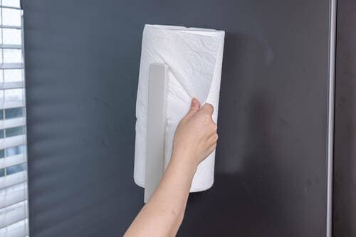 大判ロールは引き出すのが難しい ペーパータオルホルダーおすすめ イメージ