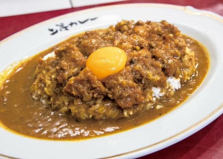 カレーチェーンおすすめランキング。激うまカレー店を食のプロが食べ比べ