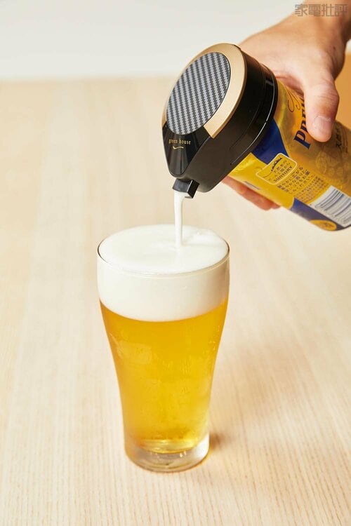 ボタンを押して注ぐだけでクリーミー泡に グリーンハウス「ワンタッチ ビールサーバー GH-BEERMS」おすすめ イメージ