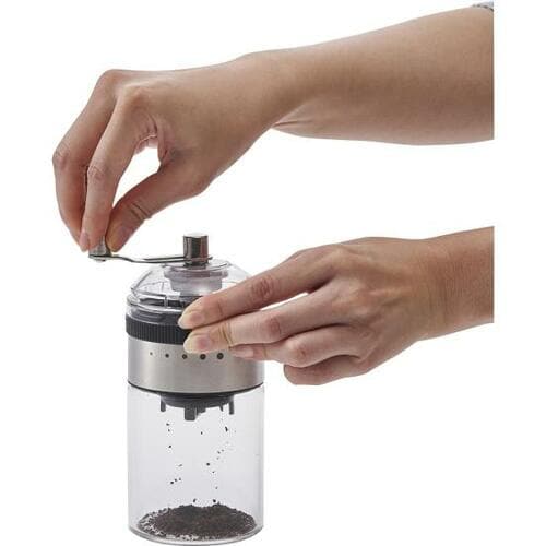 C評価: 挽くのに時間がかかりすぎ？ ダイソー「手挽きコーヒーミル」 イメージ