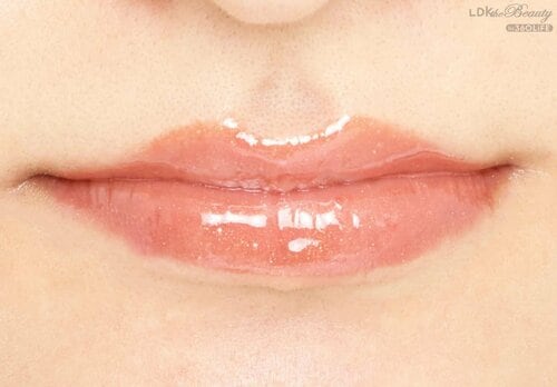 唇に溶け込みつつすっぴん見えしない リップグロスおすすめ イメージ