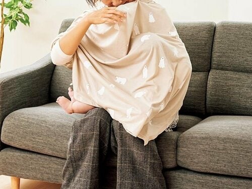 カットソー素材でシワにもなりにくい 授乳ケープおすすめ イメージ2