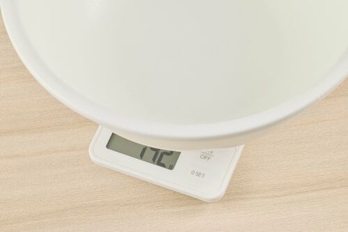 コンパクトサイズで使うシーンを選ぶ キッチンスケールおすすめ イメージ3