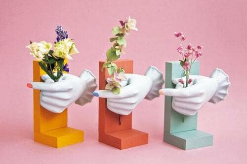 人の手を模した花器一輪挿し Grasp_01「CHIMNEY」 イメージ