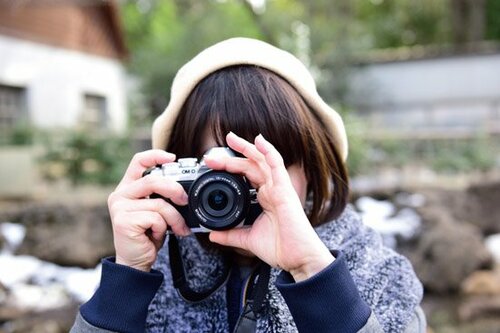 【メリット4】スマホにはない写真を撮る満足感あり イメージ