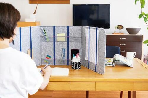 IKEA「オーヴニング デスクディバイダー」2