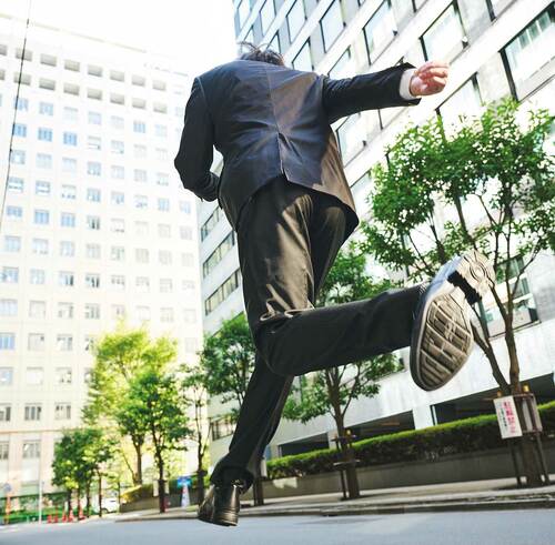 快適すぎて走り出したくなる革靴! ビジネスシューズおすすめ イメージ