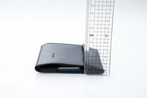 現金を入れても1.4cm！アブラサスの薄い財布 イメージ2