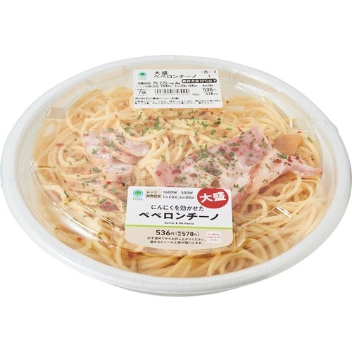大盛りコンビニパスタおすすめ ファミリーマート 大盛ペペロンチーノ イメージ2