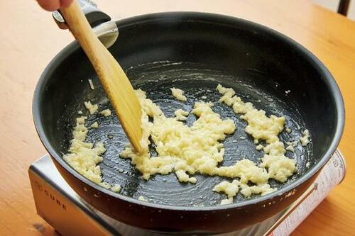 トーストアレンジ1：鯖缶のドライカレーペーストのせ イメージ2