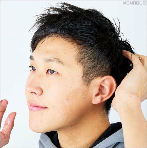 【使用感】ゆるめのテクスチャーで塗り広げやすい! メンズヘアオイルおすすめ イメージ