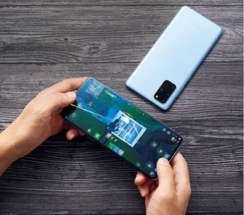 高性能CPUでサクサク! サムスン「Galaxy S20+ 5G」
