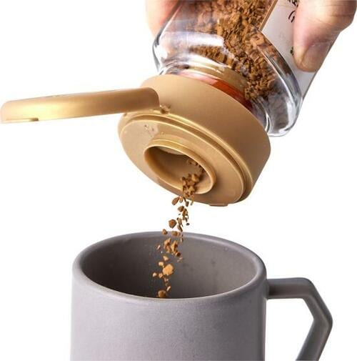 計量する手間なしのダイソー「インスタントコーヒーキャップ」 イメージ2