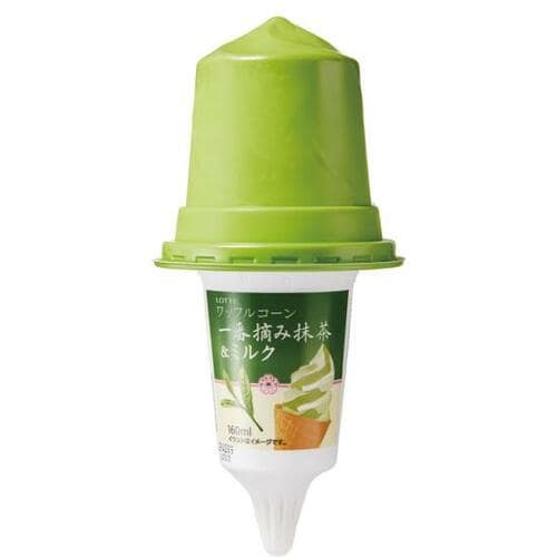 ファミリーマート:ロッテのワッフルコーン  一番摘み抹茶＆ミルク:アイス