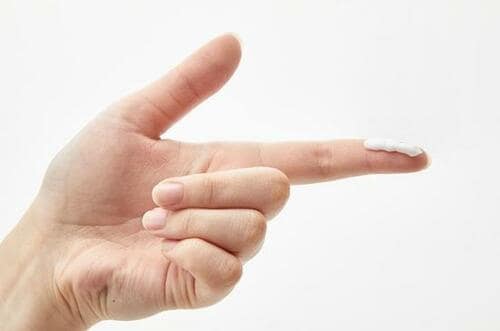 .ハンドクリームって1回にどのくらい塗ったらいいの?