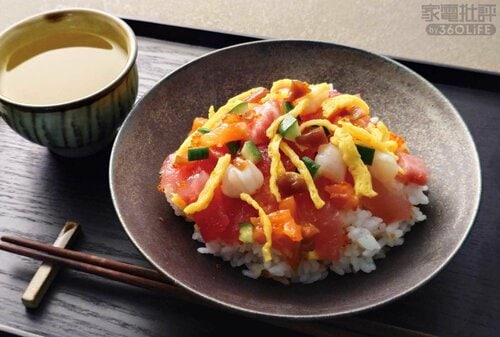 食べ物：色味が自然で処理感が薄め［良好］ ハイエンドスマホおすすめ イメージ