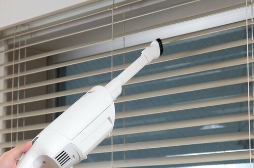 ⑤操作性 紙パック式コードレス掃除機おすすめ イメージ3
