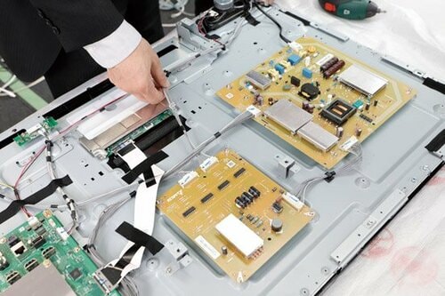 画像処理チップだけじゃない 電源の数も違ってました イメージ4