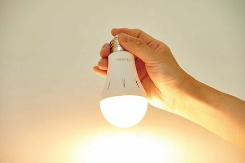 指で触るだけで点灯できる! 防災グッズおすすめ イメージ