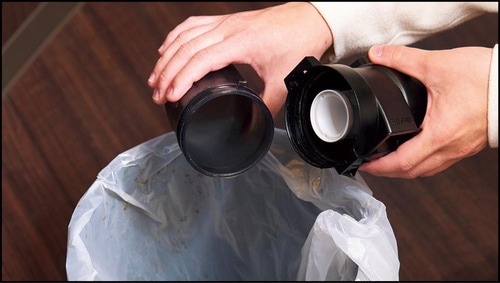 テスト3：お手入れのしやすさ 軽量コードレス掃除機おすすめ イメージ