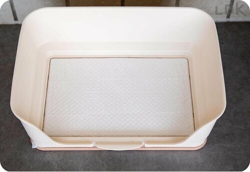 上部のメッシュは取り外して使用可能 犬用トイレトレーおすすめ イメージ