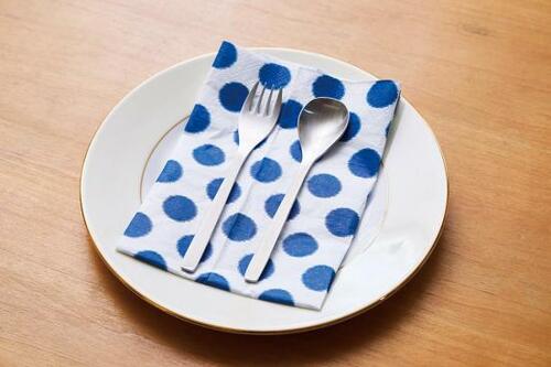 IKEA「ヴァッテンダンス 紙ナプキン」3