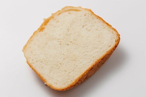 【パンの仕上がり】ふんわり＆ザクザクのマリアージュ！ 厚めの耳が好きなら買い ホームベーカリーおすすめ イメージ