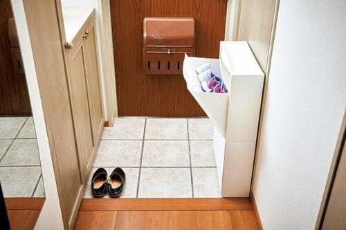 省スペース設計！　IKEA TRONES「シューズキャビネット」 イメージ2