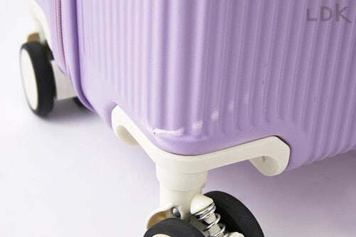 ボディが弱めなので中に入れすぎ注意 スーツケースおすすめ イメージ