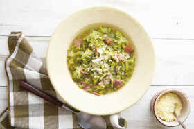 【あったかスープ】内側からキレイを叶える！ブロッコリー&大豆スープレシピ｜『LDK』と料理家が紹介