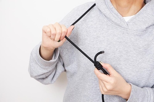 【ヒモの使いやすさ】ヒモの長さ調節は上下に動かすだけ! のおすすめランキング。斜めがけできる人気商品を徹底比較おすすめ イメージ