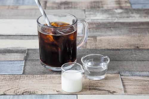 置いてあるだけでかわいい！キャンドゥのラボ風ミニビーカー イメージ2