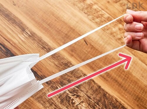 伸縮性:できるだけ伸びるものを 不織布マスクおすすめ イメージ