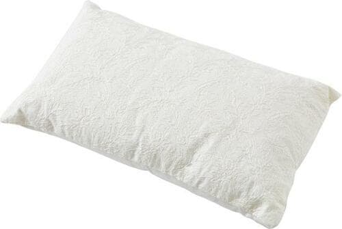 大人っぽい！ ニトリ「アクセントクッション アイボリー」 イメージ