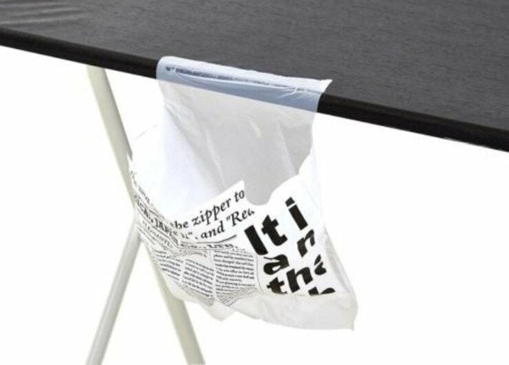 【最強100均】ダイソー「どこでもペタッとゴミ袋」が地味に便利でした