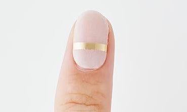 ラコララン「クイックジェルネイルシール」 ジェルネイルシールおすすめ イメージ