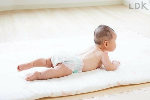 新生児から使う紙おむつとは? テープタイプ紙おむつおすすめ イメージ